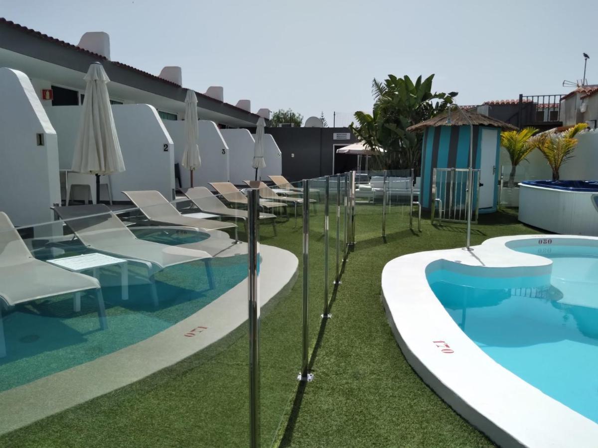 Starboys Gay Resort - Gay Men Only Maspalomas  Eksteriør billede